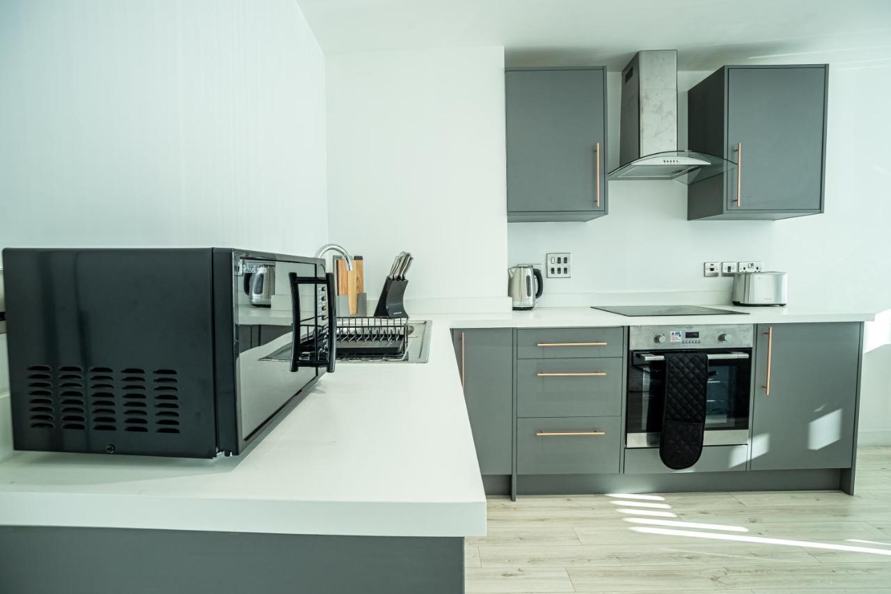 Modern Luxe 1 & 2 Bed Apts Near Granby Plaza By Sojo Stay เลสเตอร์ ภายนอก รูปภาพ